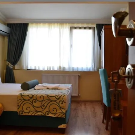 Bed & Breakfast Riverland 4*