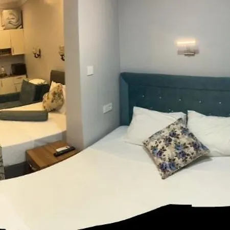 Nocleg ze śniadaniem Riverland 4*