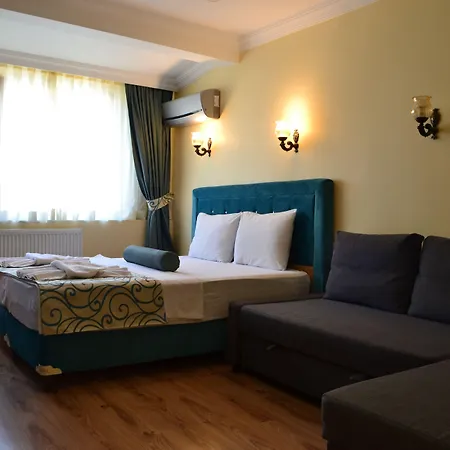Riverland 3*