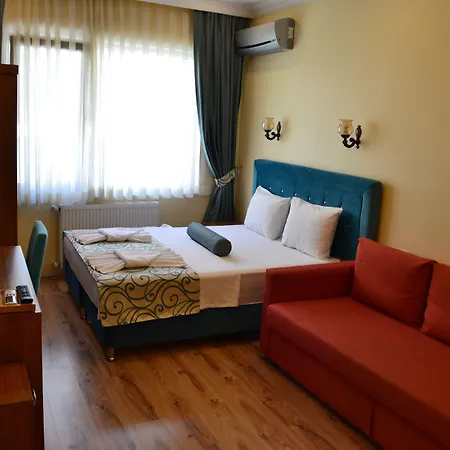 Riverland 3*